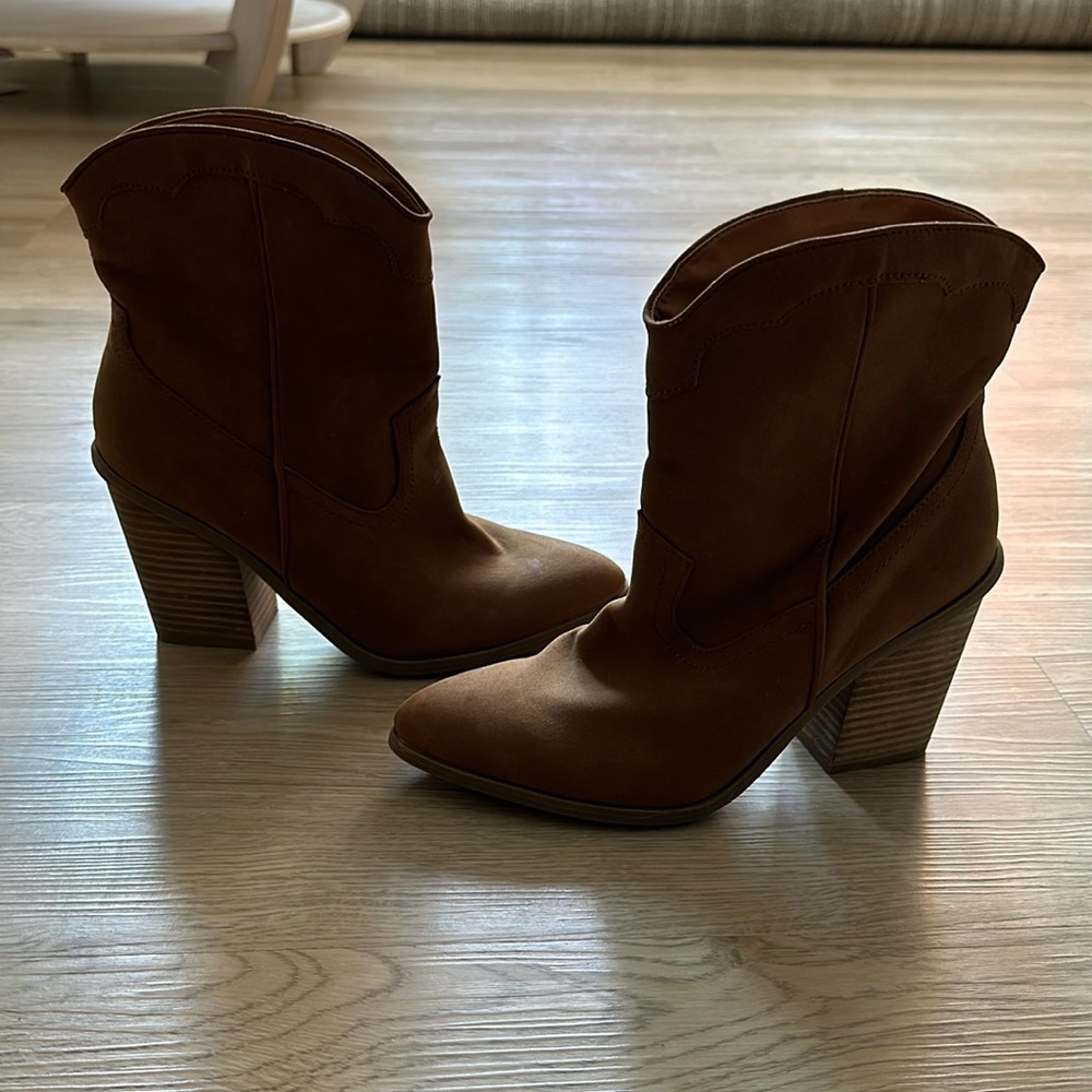 Cowboy Boots 3” Block Heel